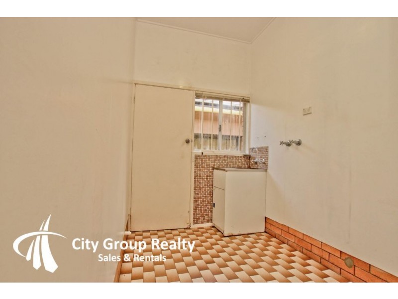 34 Paradise Avenue, Miami QLD 4220