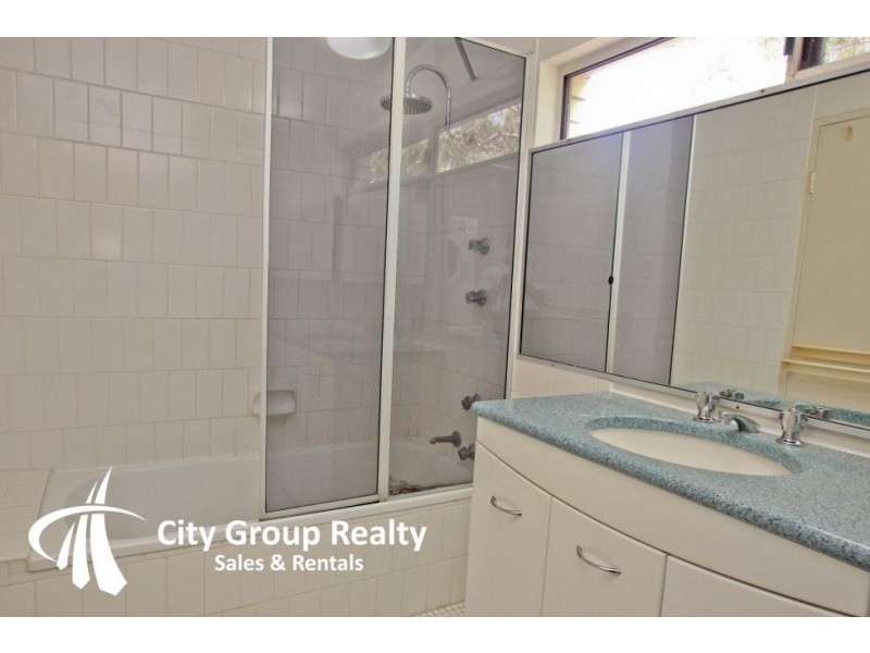 20 Rudd Street, Broadbeach Waters QLD 4218