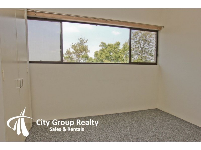 20 Rudd Street, Broadbeach Waters QLD 4218