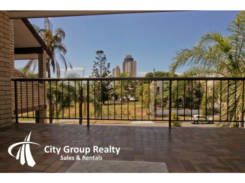16 St Kilda Avenue, Broadbeach QLD 4218