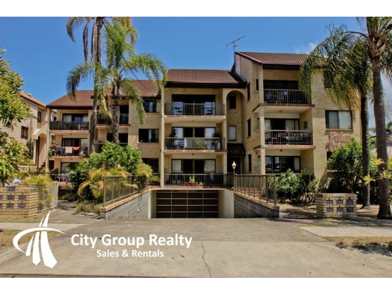 16 St Kilda Avenue, Broadbeach QLD 4218