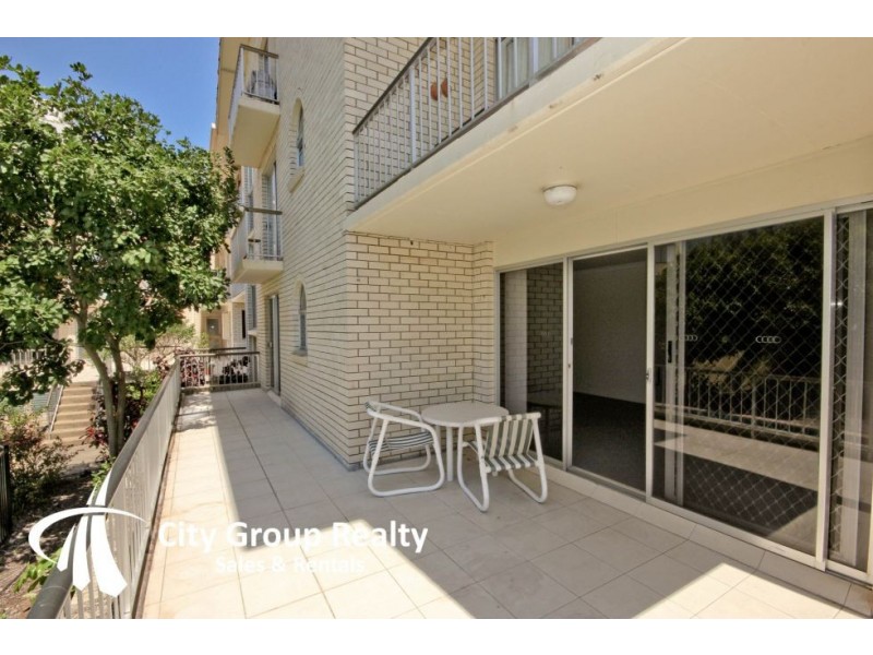 192 Ferny Av, Surfers Paradise QLD 4217