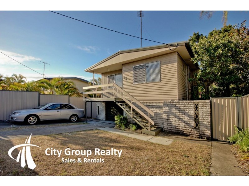 55 Pacific Ave, Miami QLD 4220