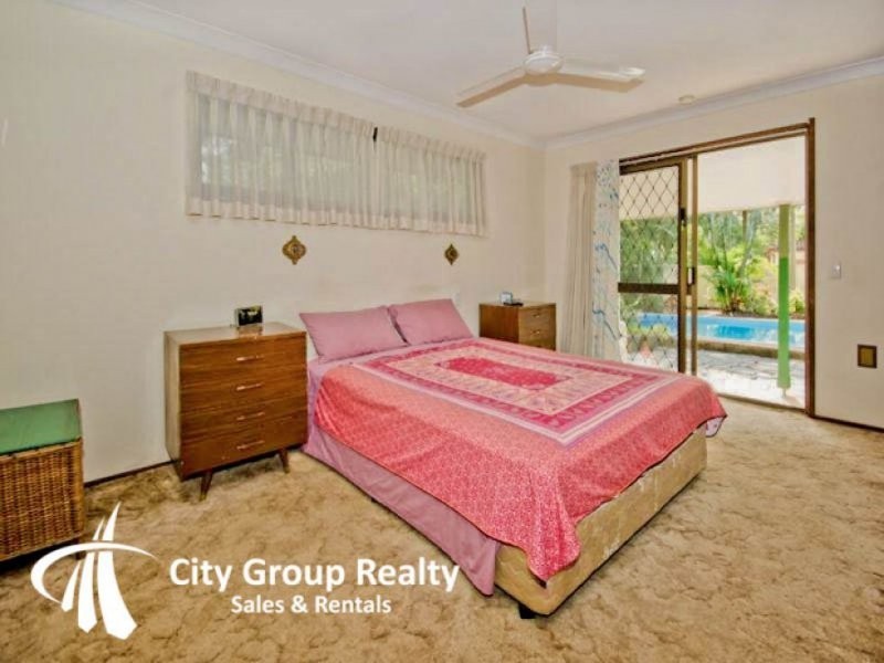 38 Hillview Parade, Ashmore QLD 4214