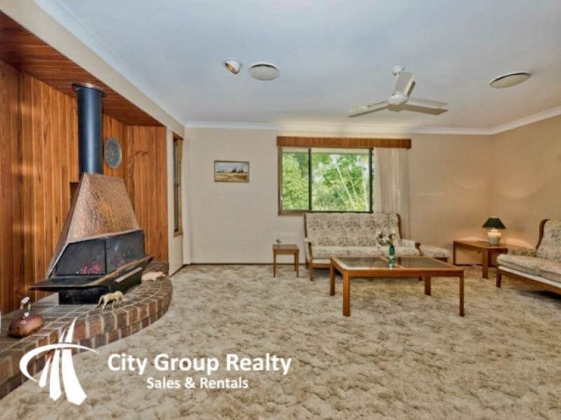 38 Hillview Parade, Ashmore QLD 4214