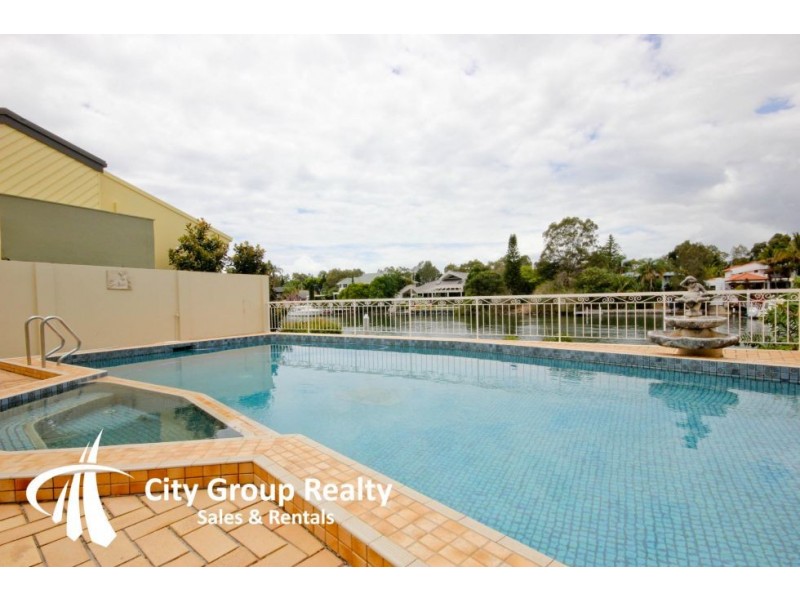 18 Kookaburra Cres, Surfers Paradise QLD 4217