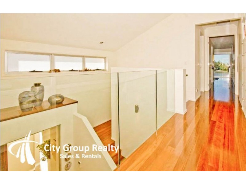 Chevron Island QLD 4217