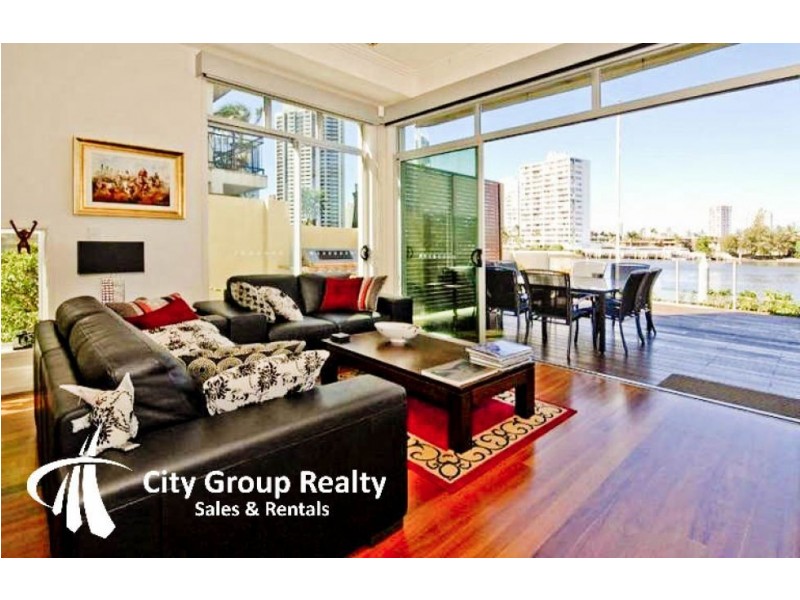 Chevron Island QLD 4217