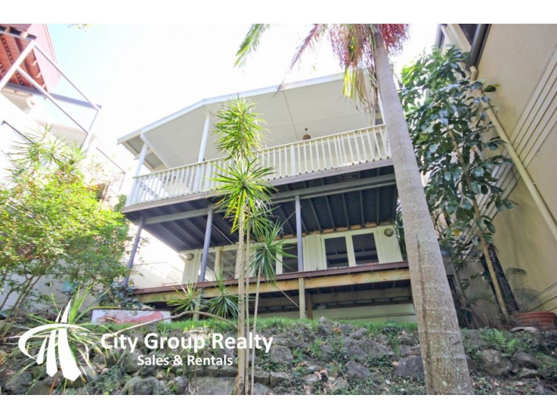 54 Woodgee Street, Currumbin QLD 4223