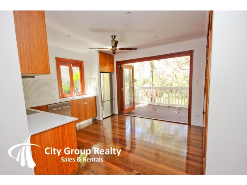 54 Woodgee Street, Currumbin QLD 4223