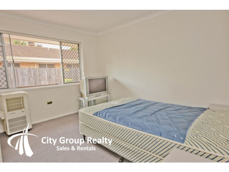 Chevron Island QLD 4217