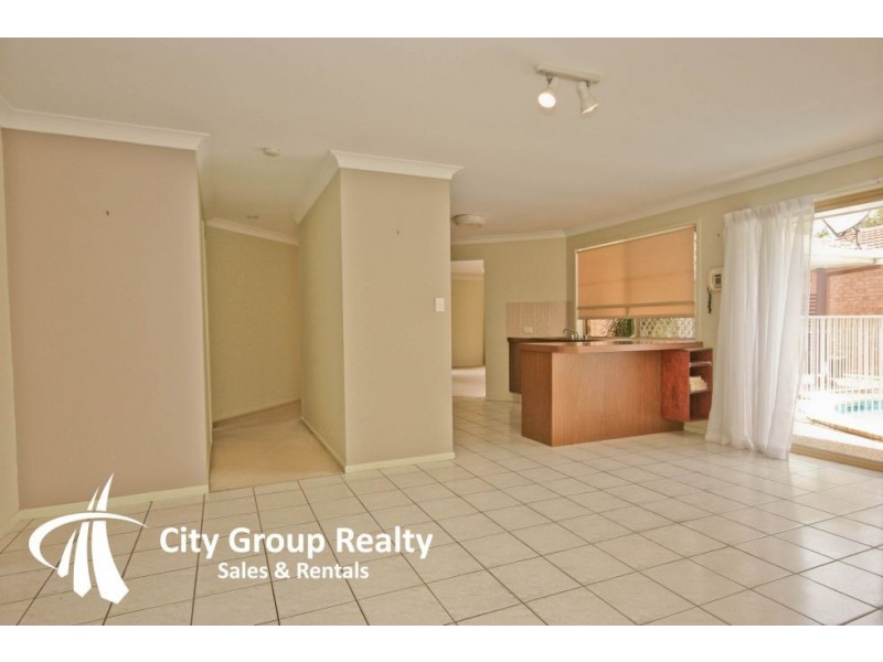 1 Chadstone Place, Robina QLD 4226