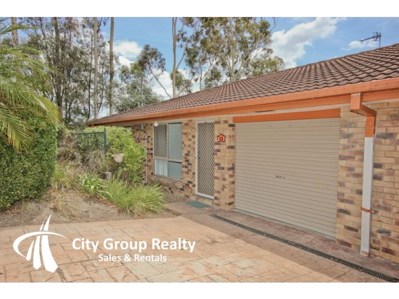 20 Golden Palms Ct, Ashmore QLD 4214