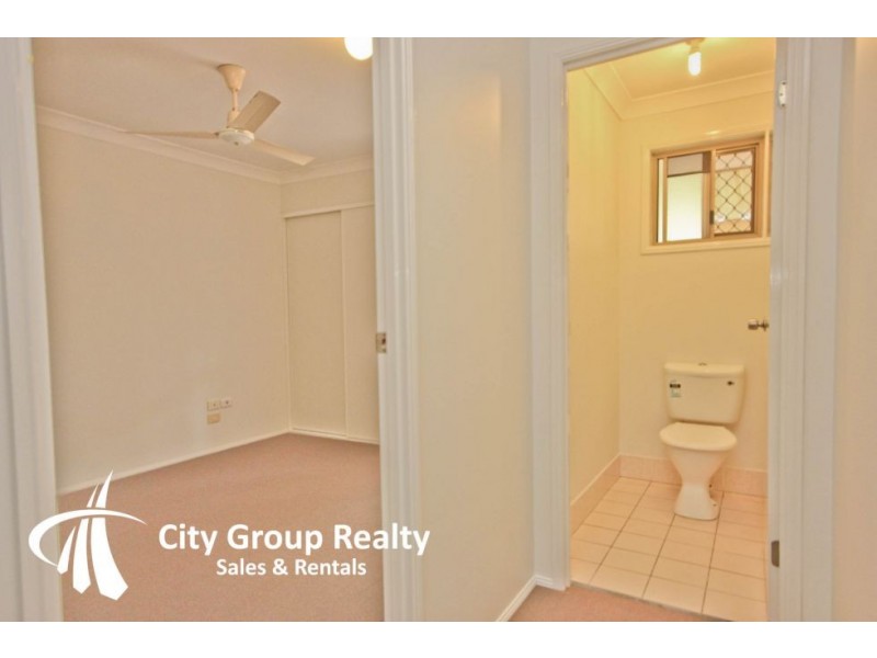 20 Golden Palms Ct, Ashmore QLD 4214