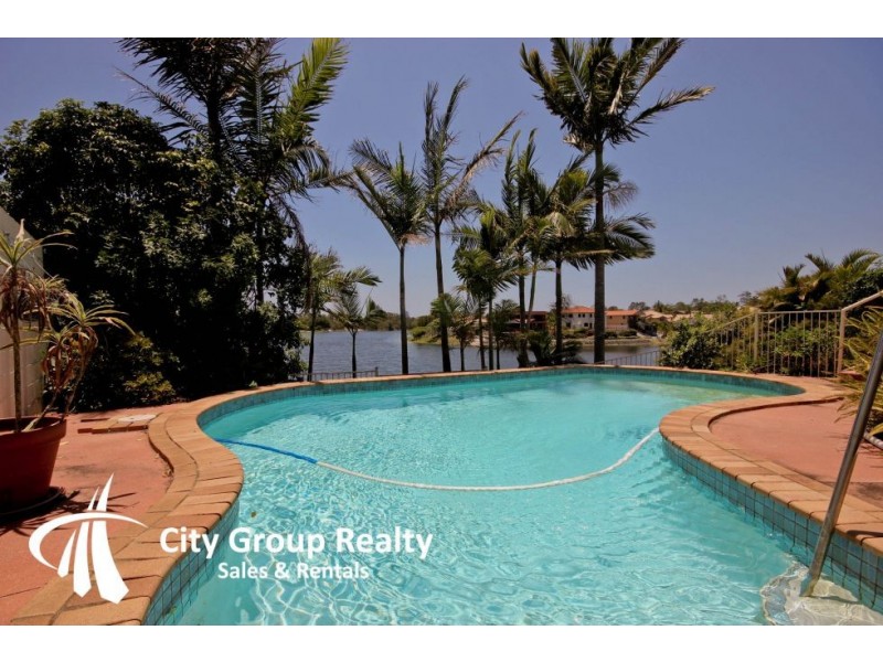 44 Mornington Tce, Robina QLD 4226