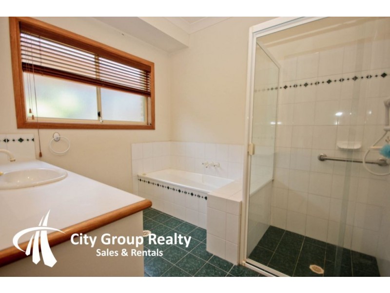 44 Mornington Tce, Robina QLD 4226