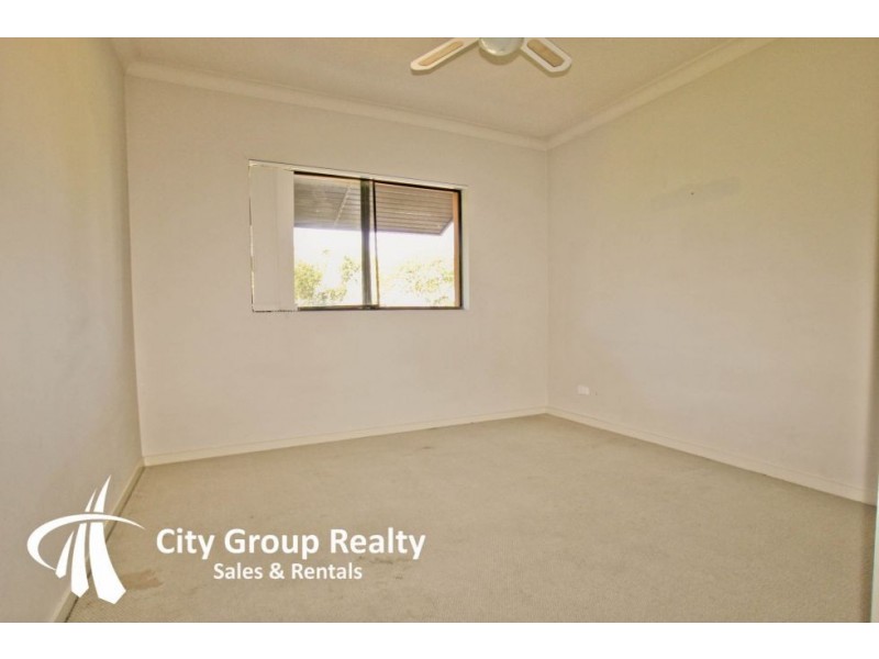 2 Geraldton Drive, Varsity Lakes QLD 4227