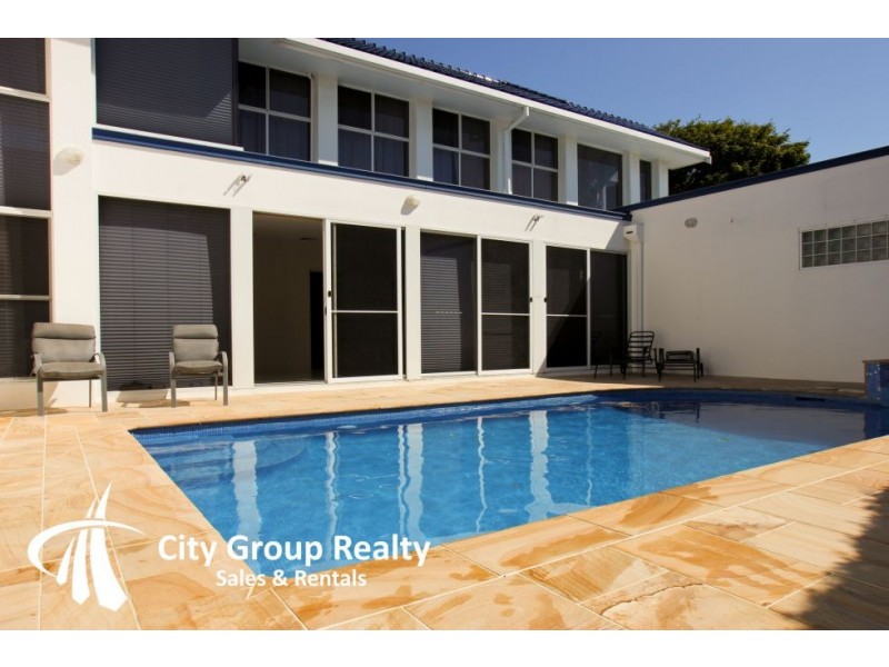 Chevron Island QLD 4217