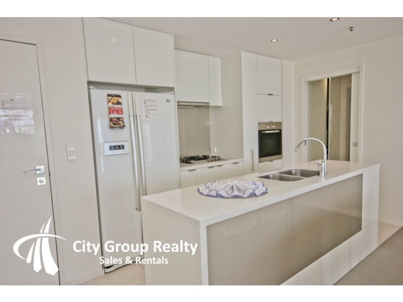 14 George Avenue, Broadbeach QLD 4218