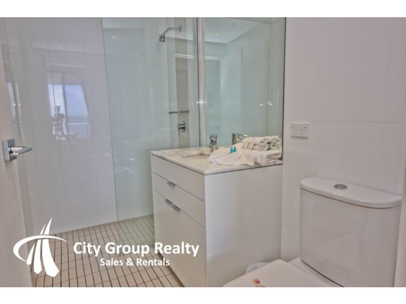 14 George Avenue, Broadbeach QLD 4218