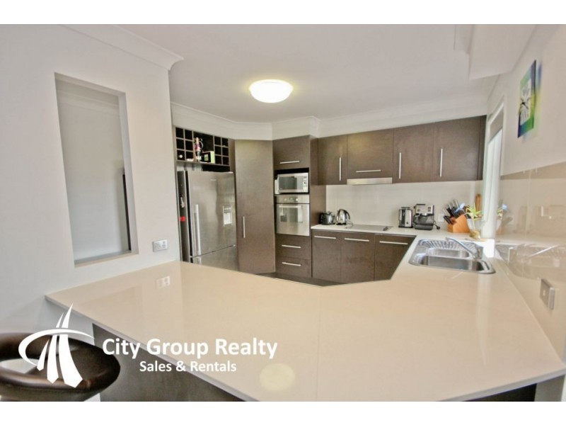 Varsity Lakes QLD 4227