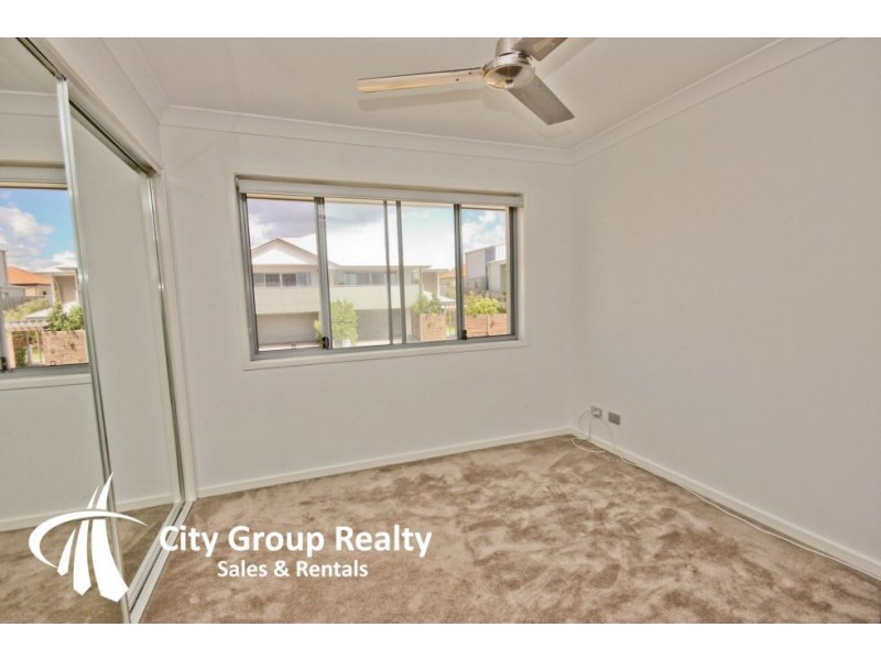 Varsity Lakes QLD 4227