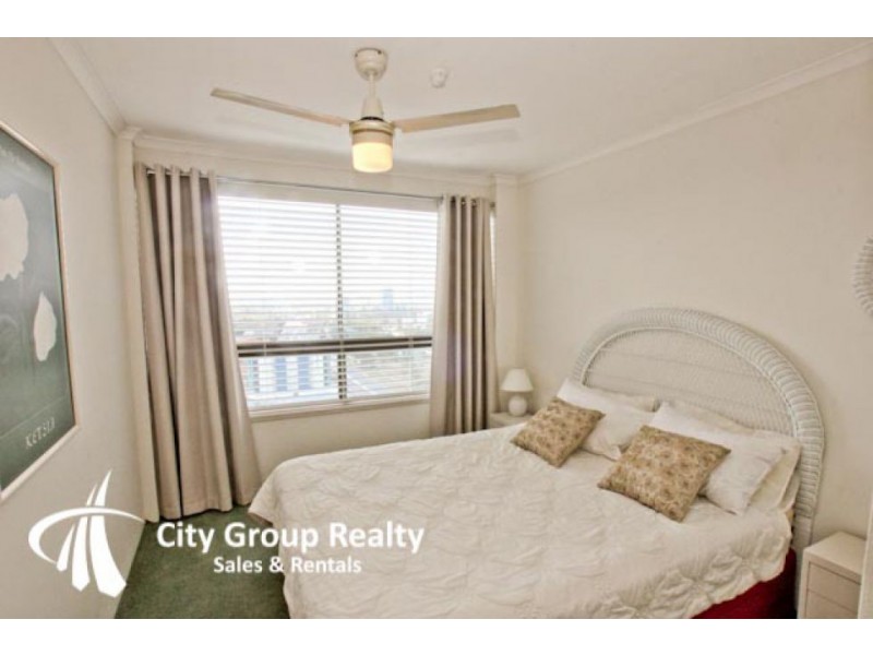 16/114 Marine Pde, Southport QLD 4215