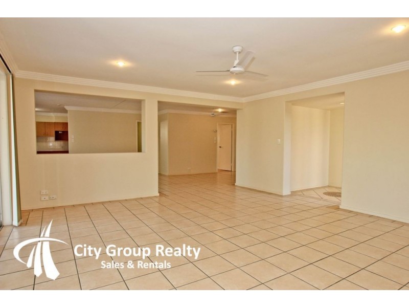 22 Beverly Cres, Broadbeach Waters QLD 4218