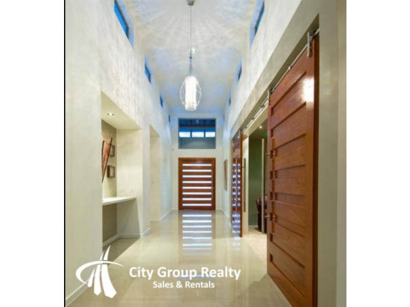 Broadbeach Waters QLD 4218