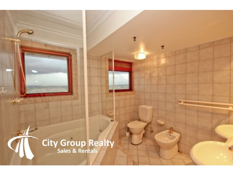 Broadbeach QLD 4218