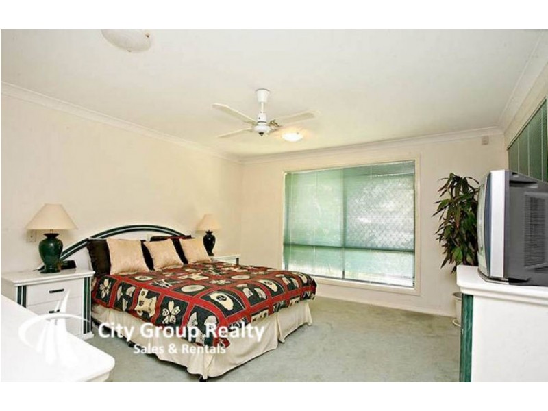 12 Argyle Cres, Sorrento QLD 4217