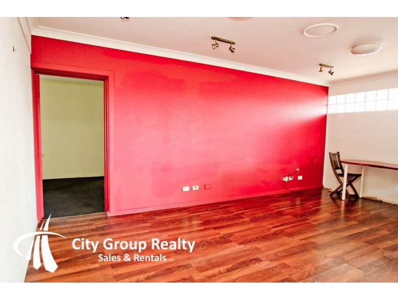 53 Bundall Road, Bundall QLD 4217