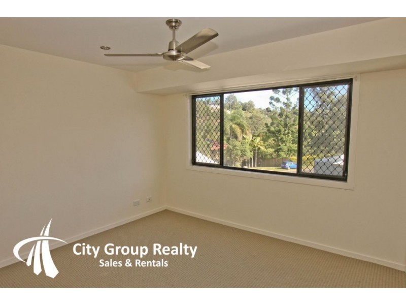 Carrara QLD 4211