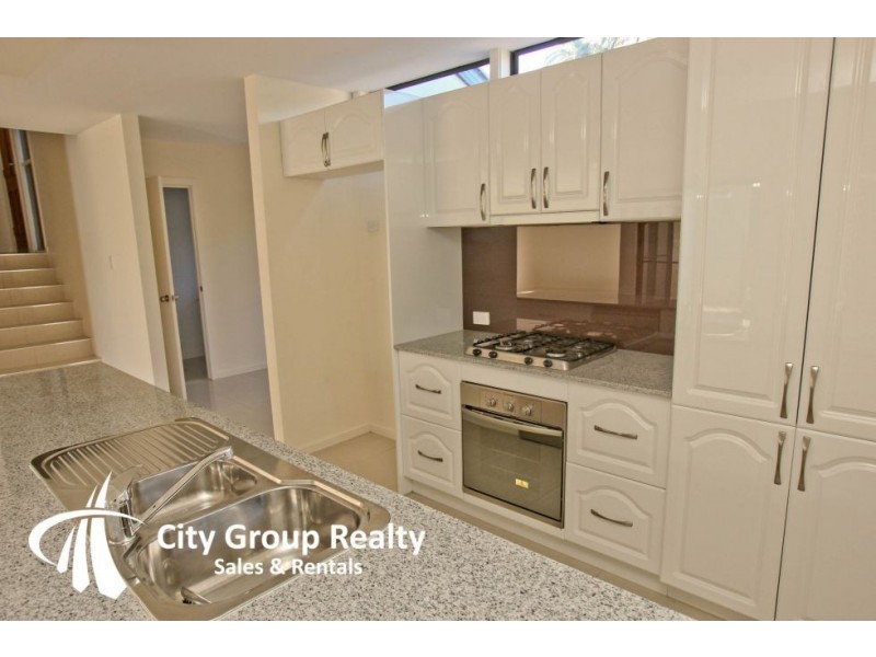 Carrara QLD 4211