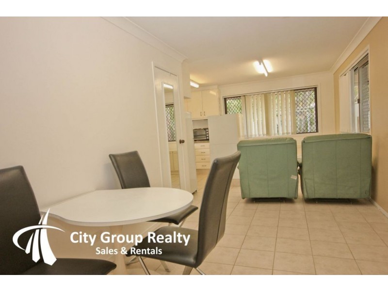 7 Brampton Court, Mermaid Waters QLD 4218