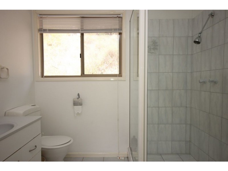 79 Monday Dr, Tallebudgera Valley QLD 4228