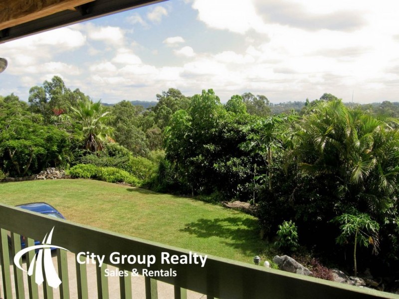 Elanora QLD 4221