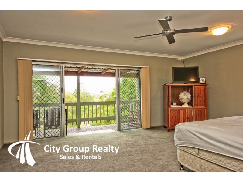 Elanora QLD 4221