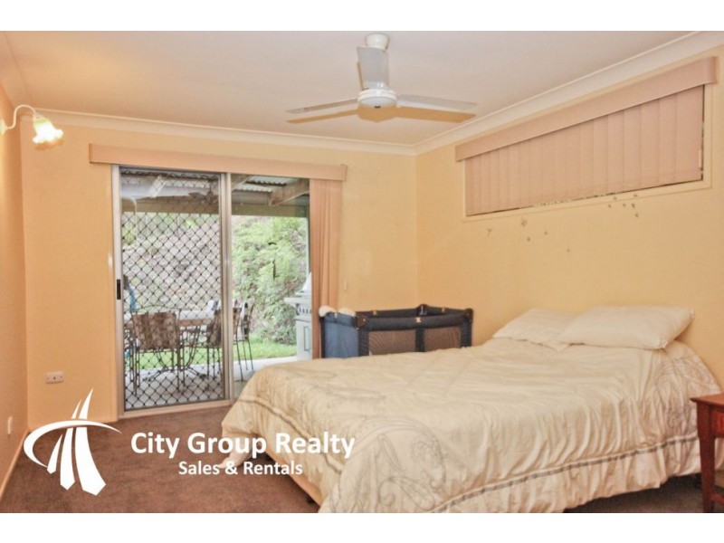 Elanora QLD 4221