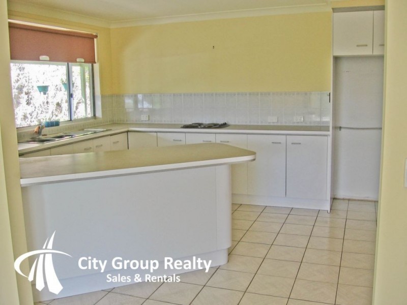 Elanora QLD 4221