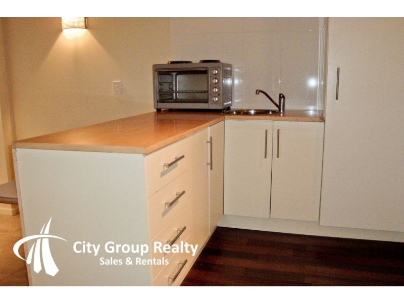 123 Old Burleigh Road, Broadbeach QLD 4218