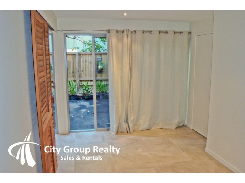 123 Old Burleigh Road, Broadbeach QLD 4218