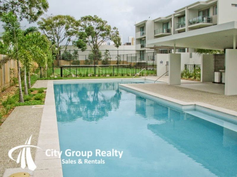 1 Gaven Court, Mermaid Beach QLD 4218