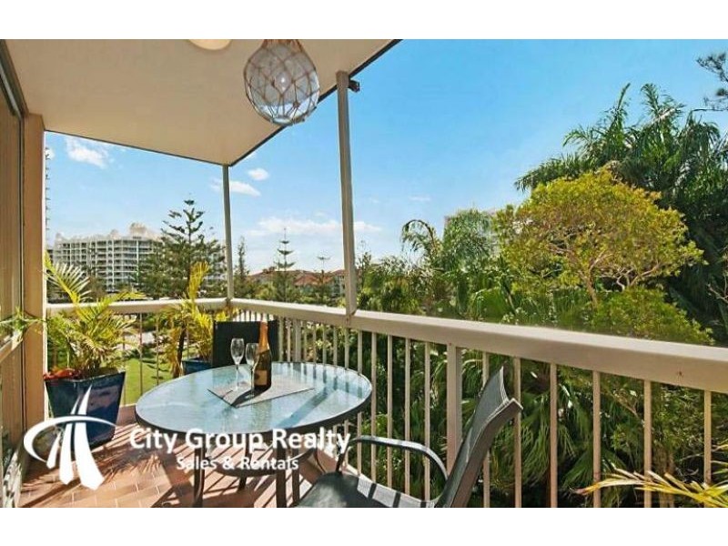 2 Federation Avenue, Broadbeach QLD 4218