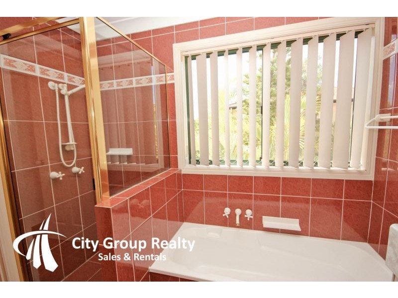 Benowa QLD 4217