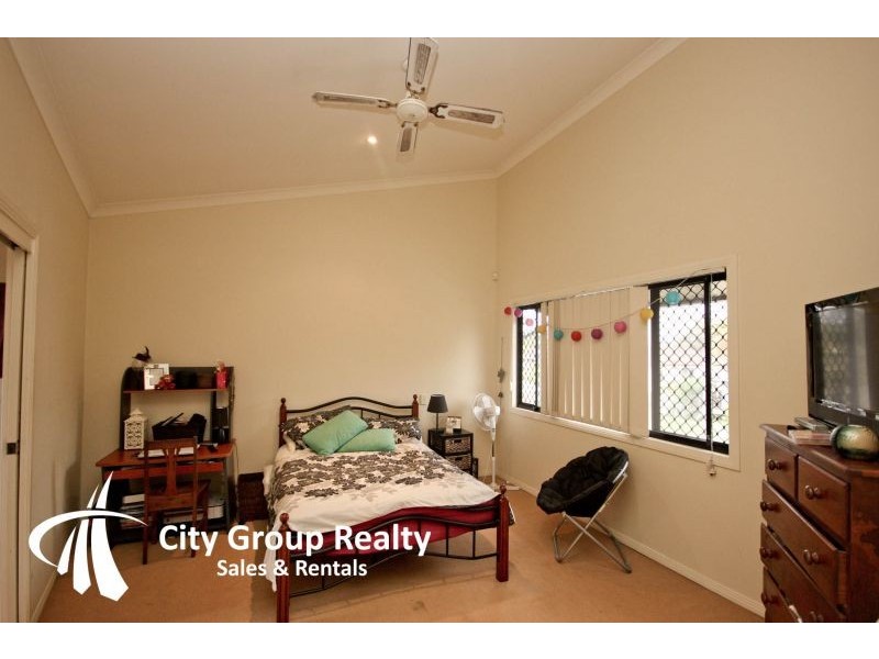 1/19 Ninth Av, Palm Beach QLD 4221