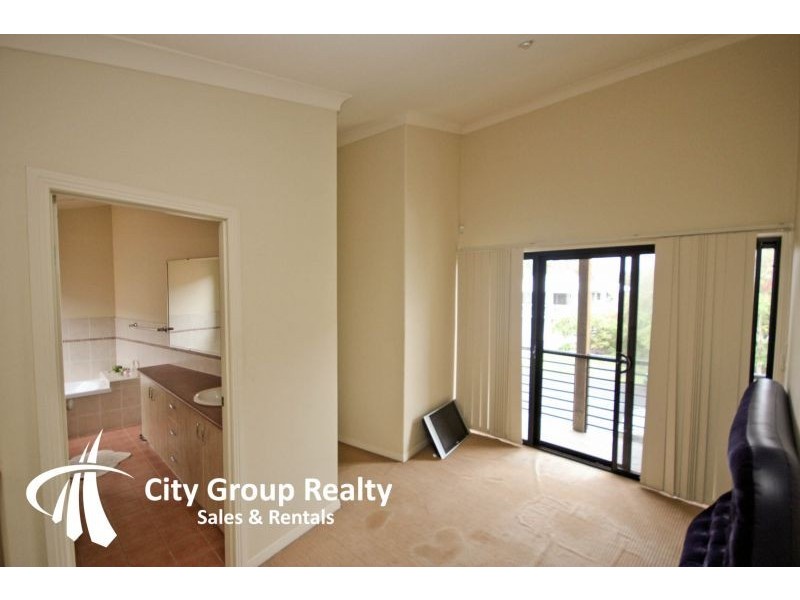 1/19 Ninth Av, Palm Beach QLD 4221