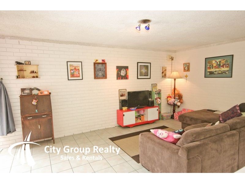 4/1947 Gold Coast Hwy, Burleigh Heads QLD 4220