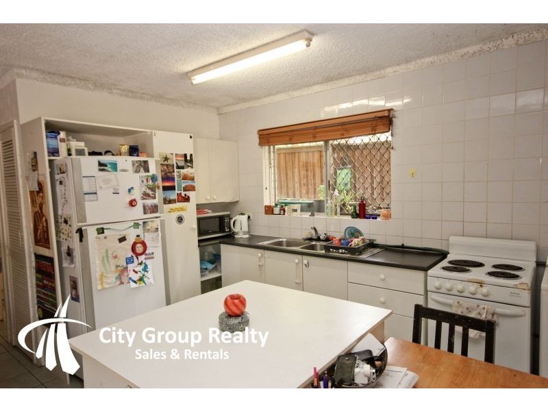 4/1947 Gold Coast Hwy, Burleigh Heads QLD 4220