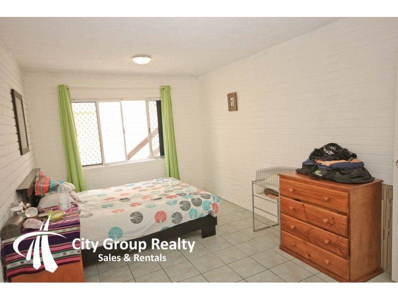 4/1947 Gold Coast Hwy, Burleigh Heads QLD 4220